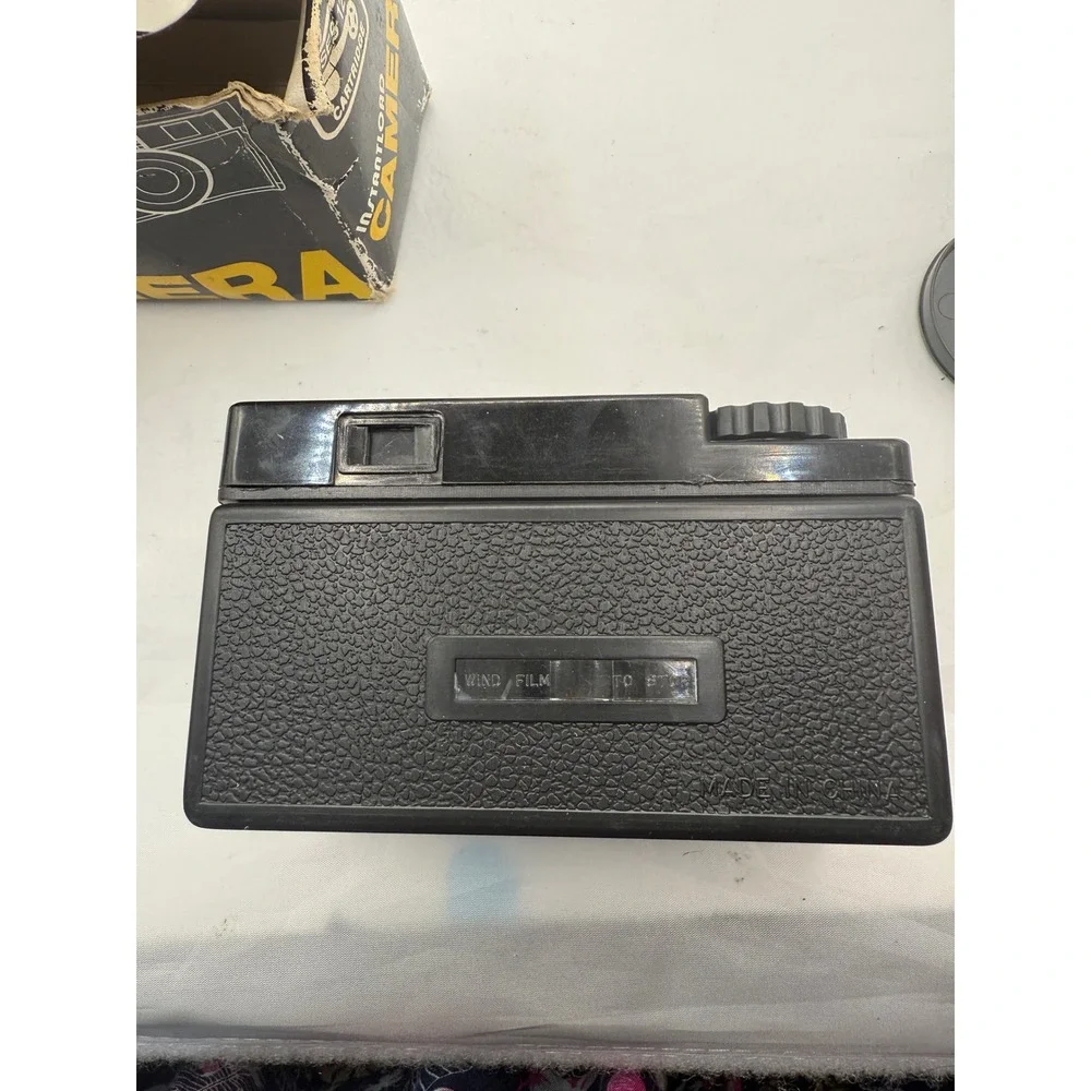 Vintage Instantload Camera Cartridge 126 Film Black Retro Photography Gadget‎